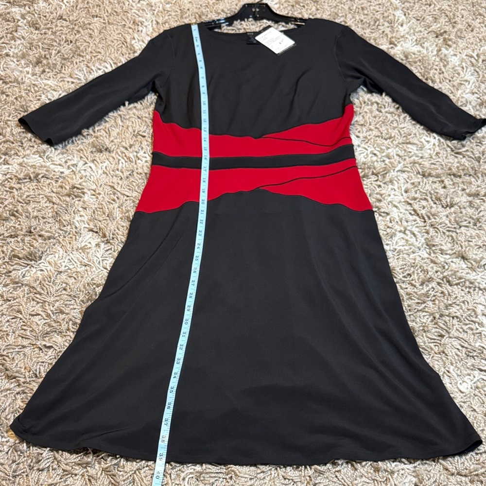 NWT Eva Varro 3/4 Sleeve Waist Contrast Insert Dress Black/Claret size Medium - Picture 13 of 15